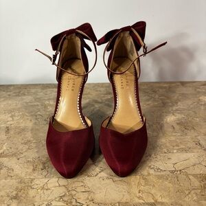 Women’s LC Lauren Conrad Ankle Strap Heels Size 6.5